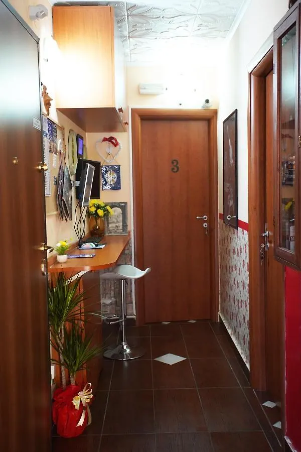 Golden Dreams B&B Реджо-ди-Калабрия 0*,