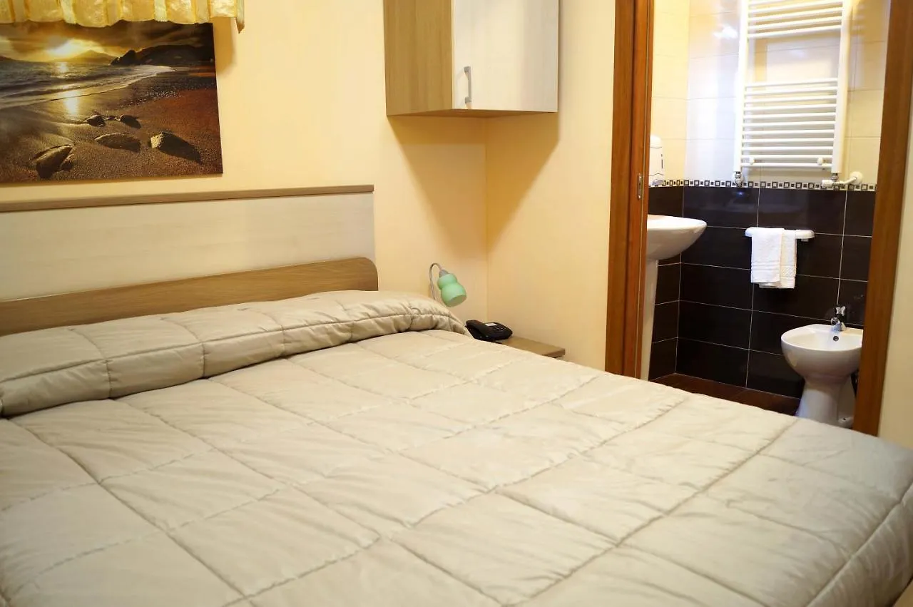 Golden Dreams B&B Реджо-ди-Калабрия Отель типа 